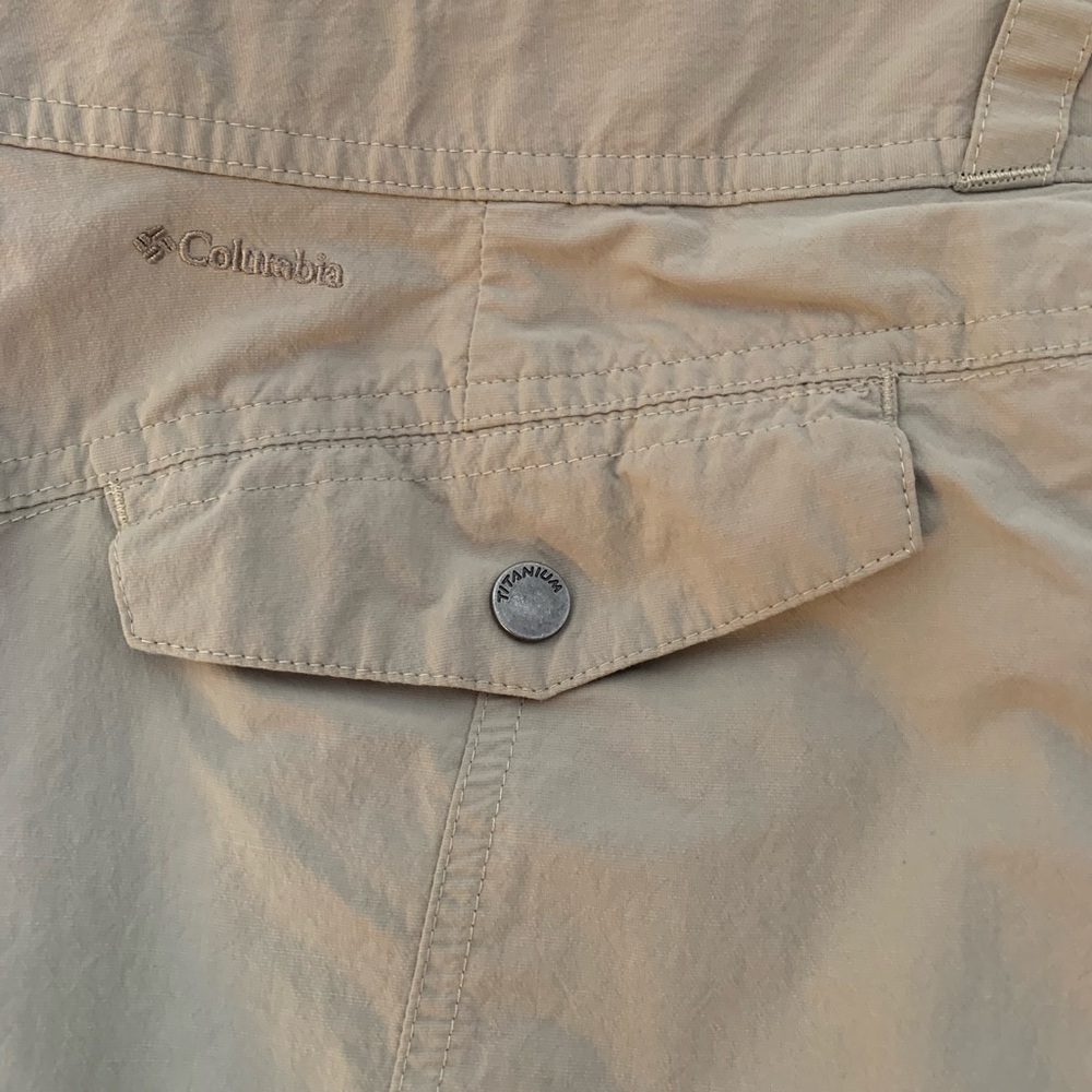 Columbia women’s skorts size8 several pockets (see photos) - Picture 7 of 15